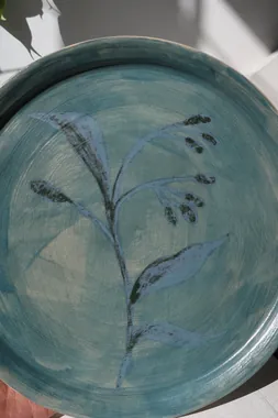 Hand painted bud plate