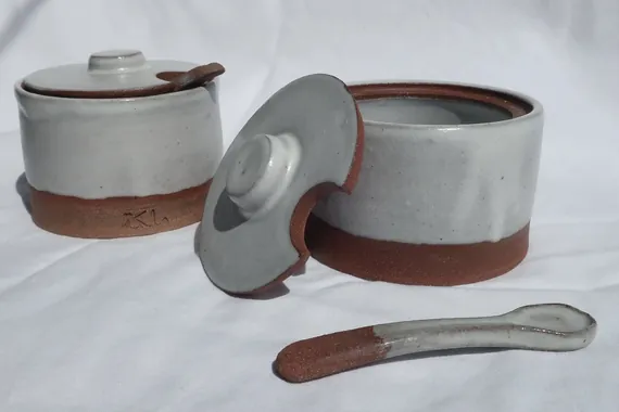 Sugar bowl
